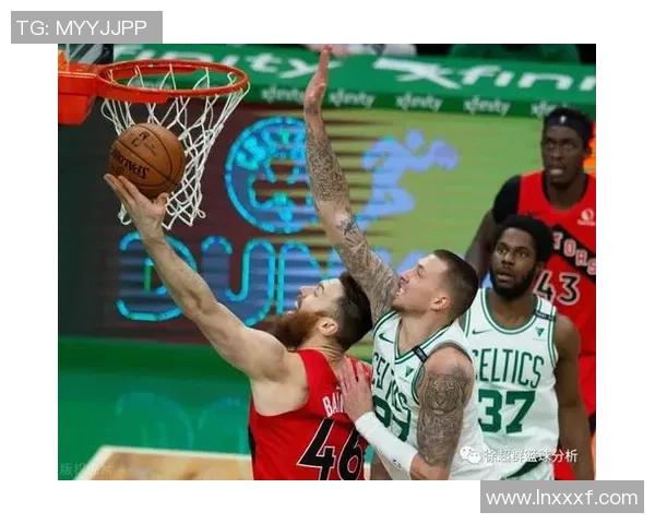 凯尔特人对雅典比赛深度分析及战术对比探讨